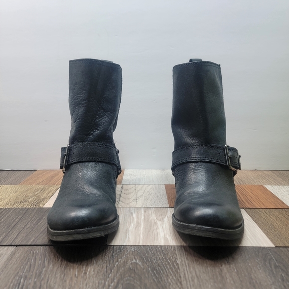 Women's Black Leather MOTO BOOTS 6M Biker Boots Side Buckle - Picture 2 of 5